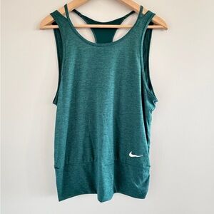 Nike Dri-Fit Womens Medium Athletic Tank Yoga Pilates Athleisure Gym Workout Top